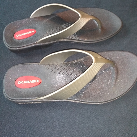 Okabashi flip flops - Picture 2 of 5